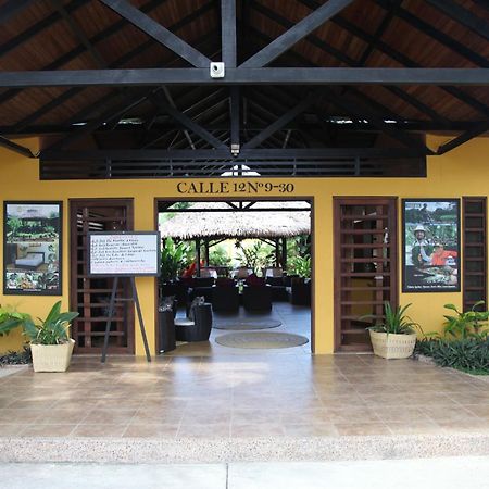Hotel Amazon Bed And Breakfast Leticia Bagian luar foto