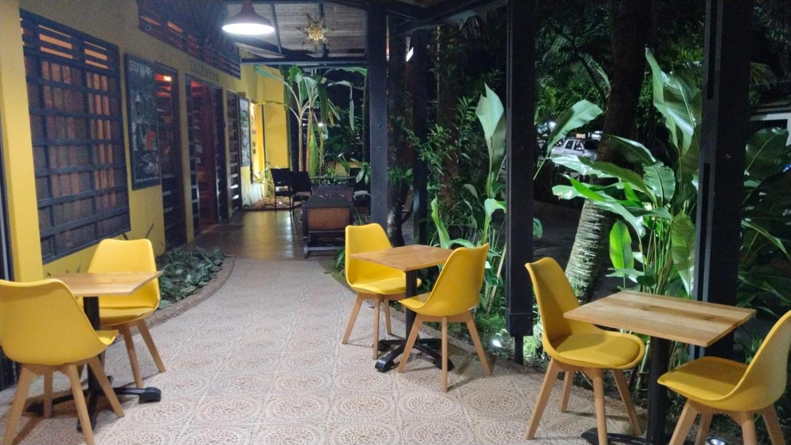 Hotel Amazon Bed And Breakfast Leticia Bagian luar foto