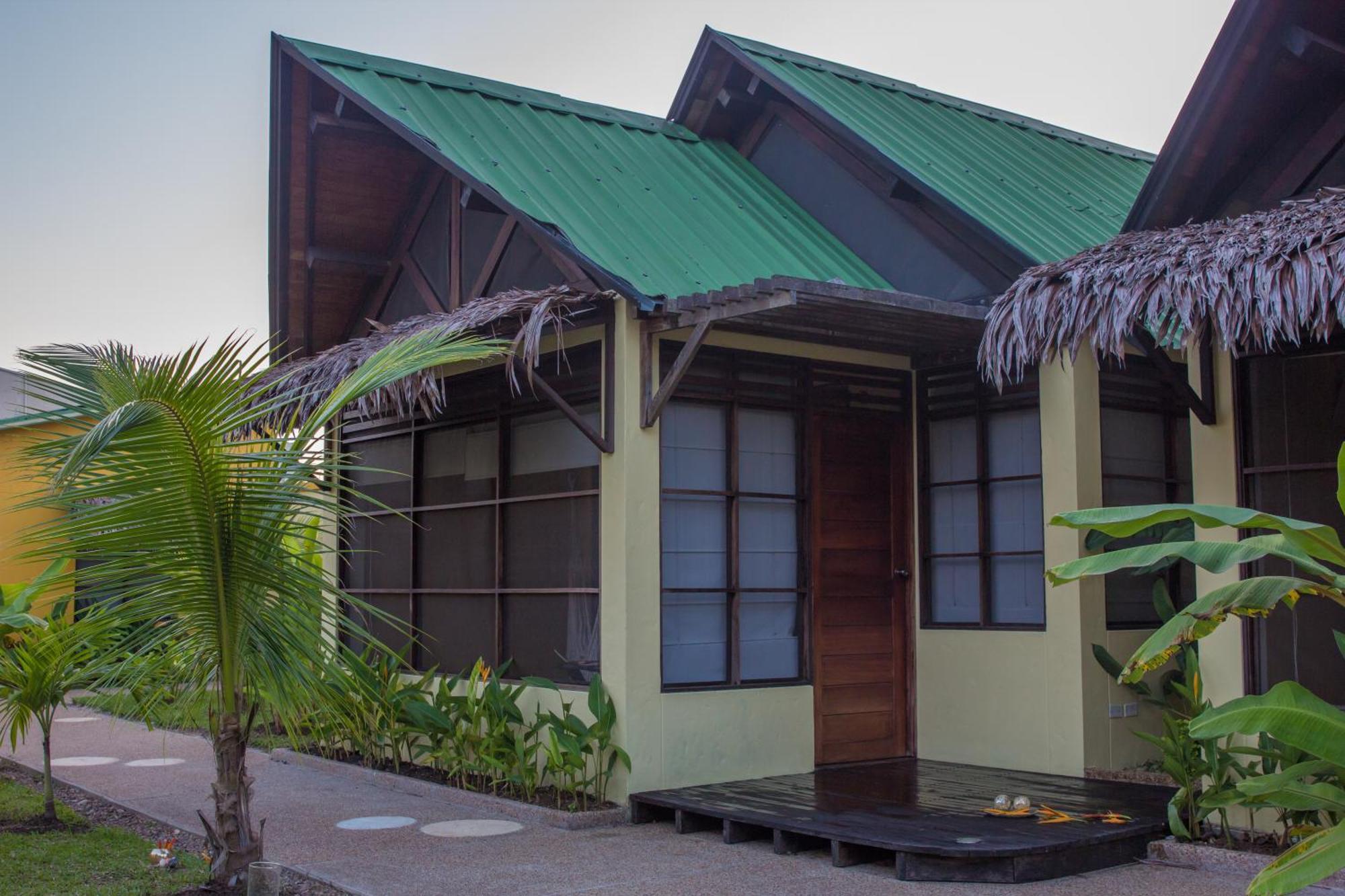 Hotel Amazon Bed And Breakfast Leticia Bagian luar foto