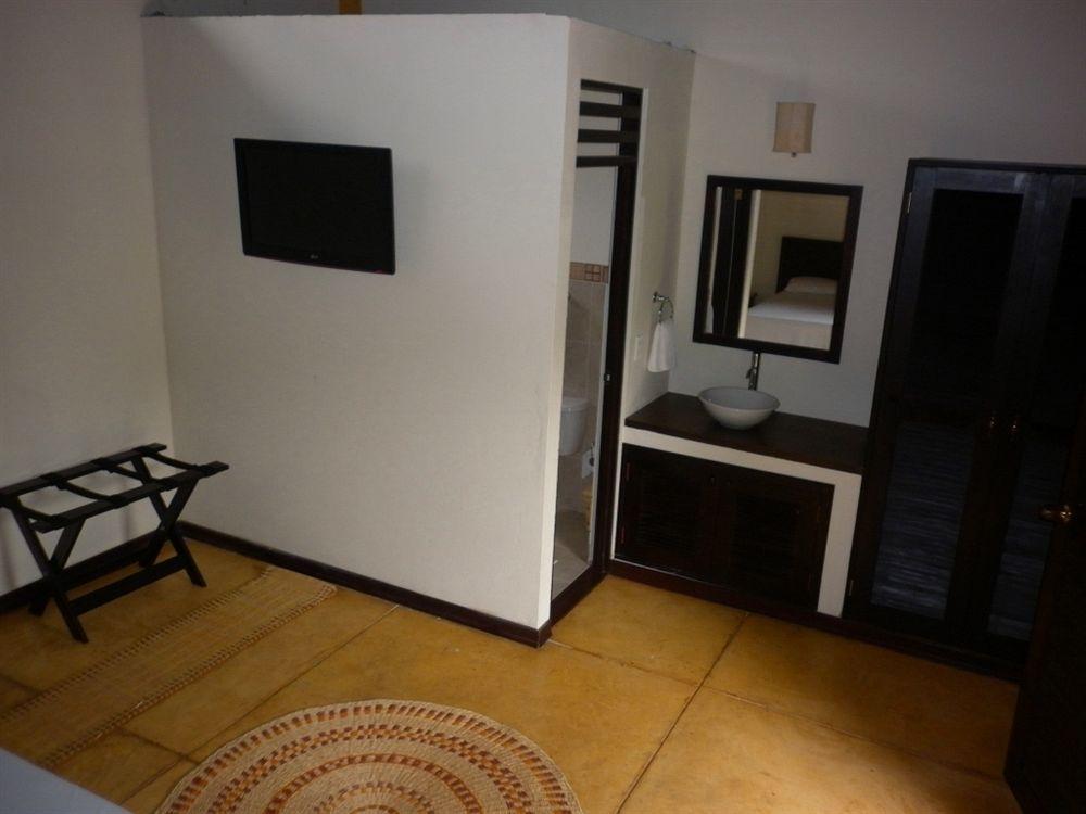 Hotel Amazon Bed And Breakfast Leticia Ruang foto