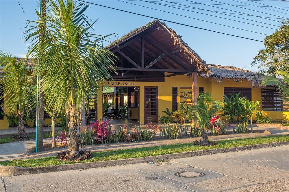 Hotel Amazon Bed And Breakfast Leticia Bagian luar foto