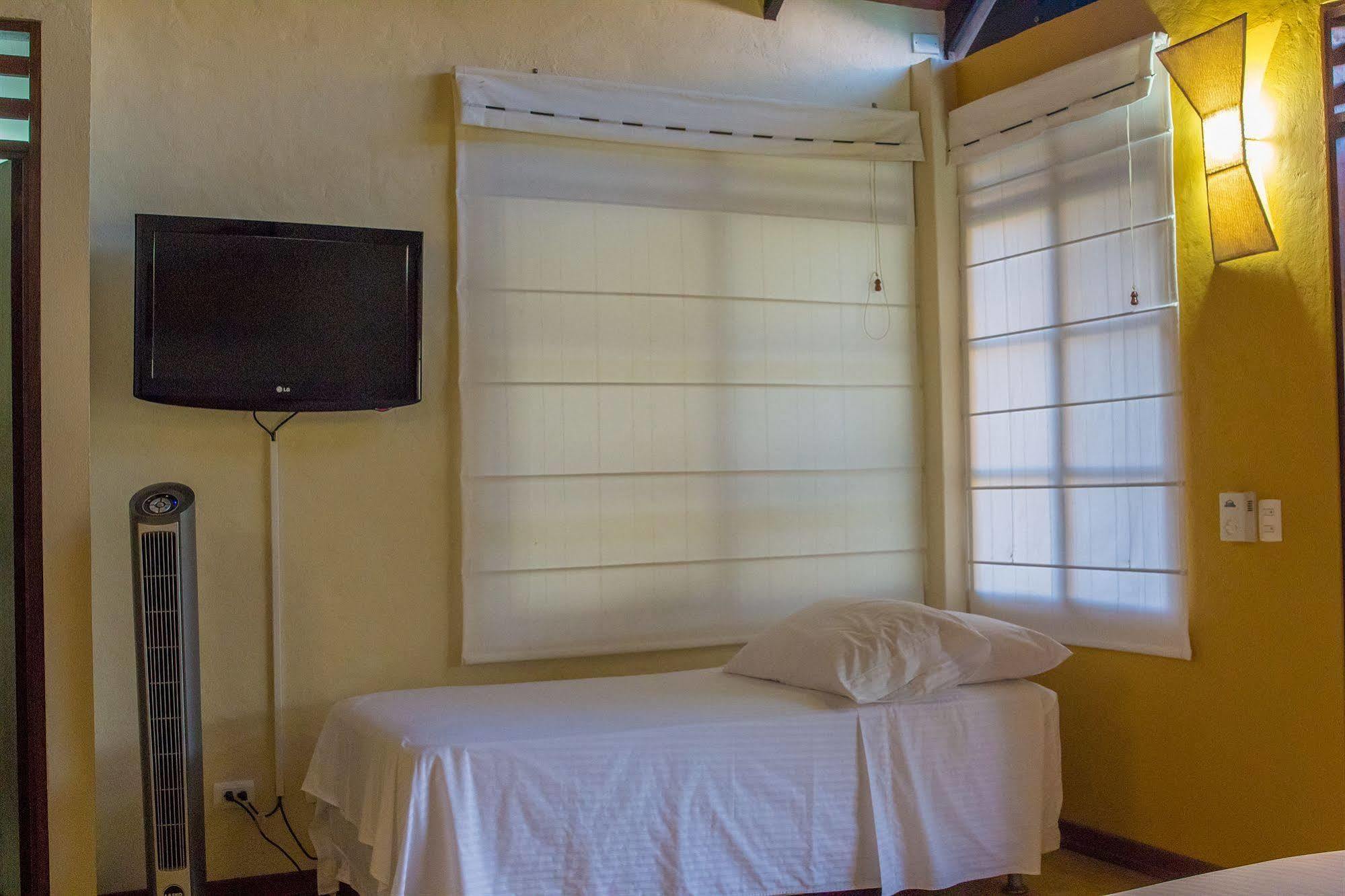 Hotel Amazon Bed And Breakfast Leticia Bagian luar foto