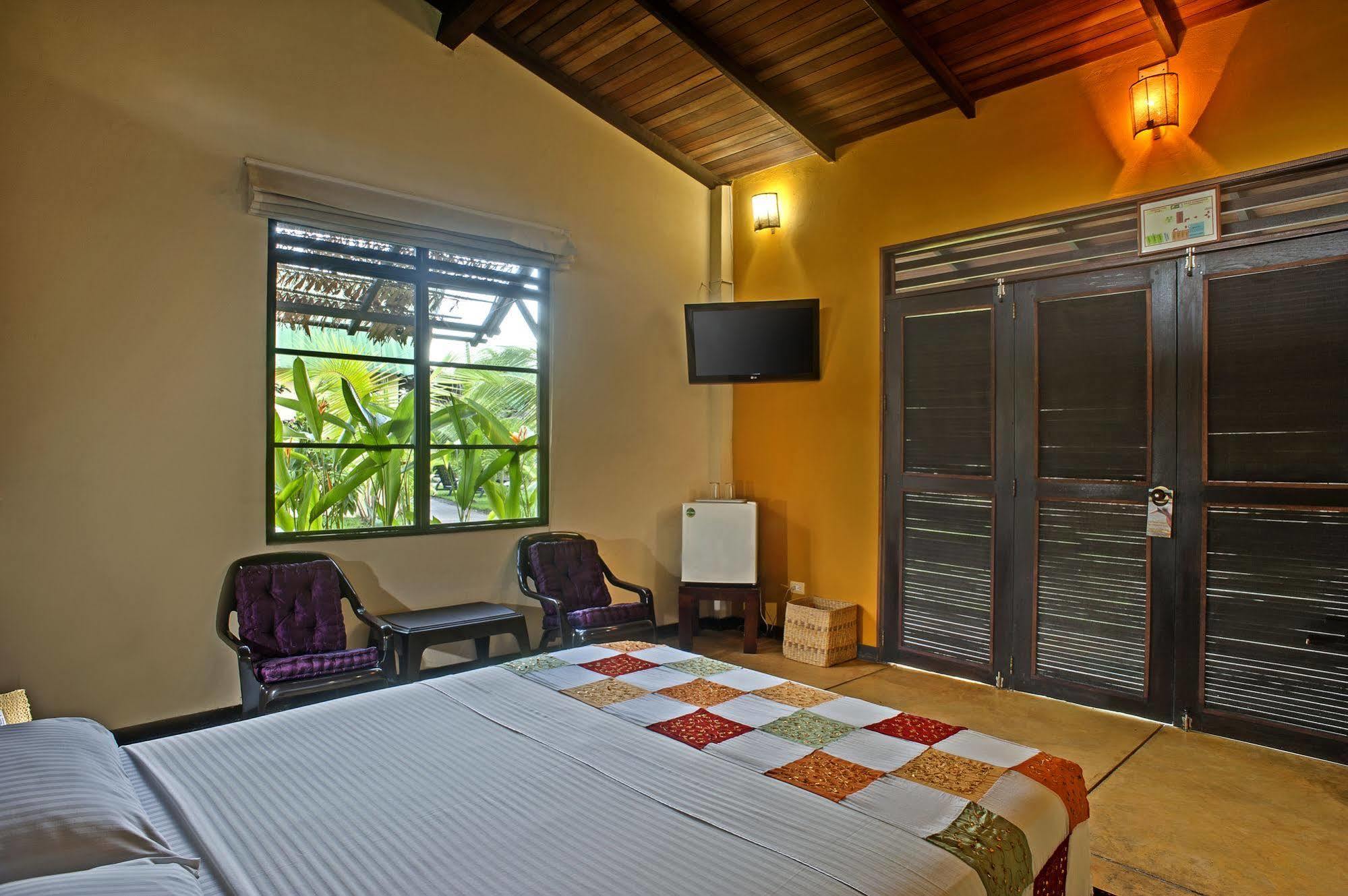 Hotel Amazon Bed And Breakfast Leticia Bagian luar foto